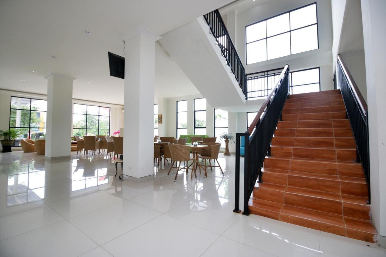 Airy Syariah Mistar Cokrokusumo 29A Banjarbaru מראה חיצוני תמונה